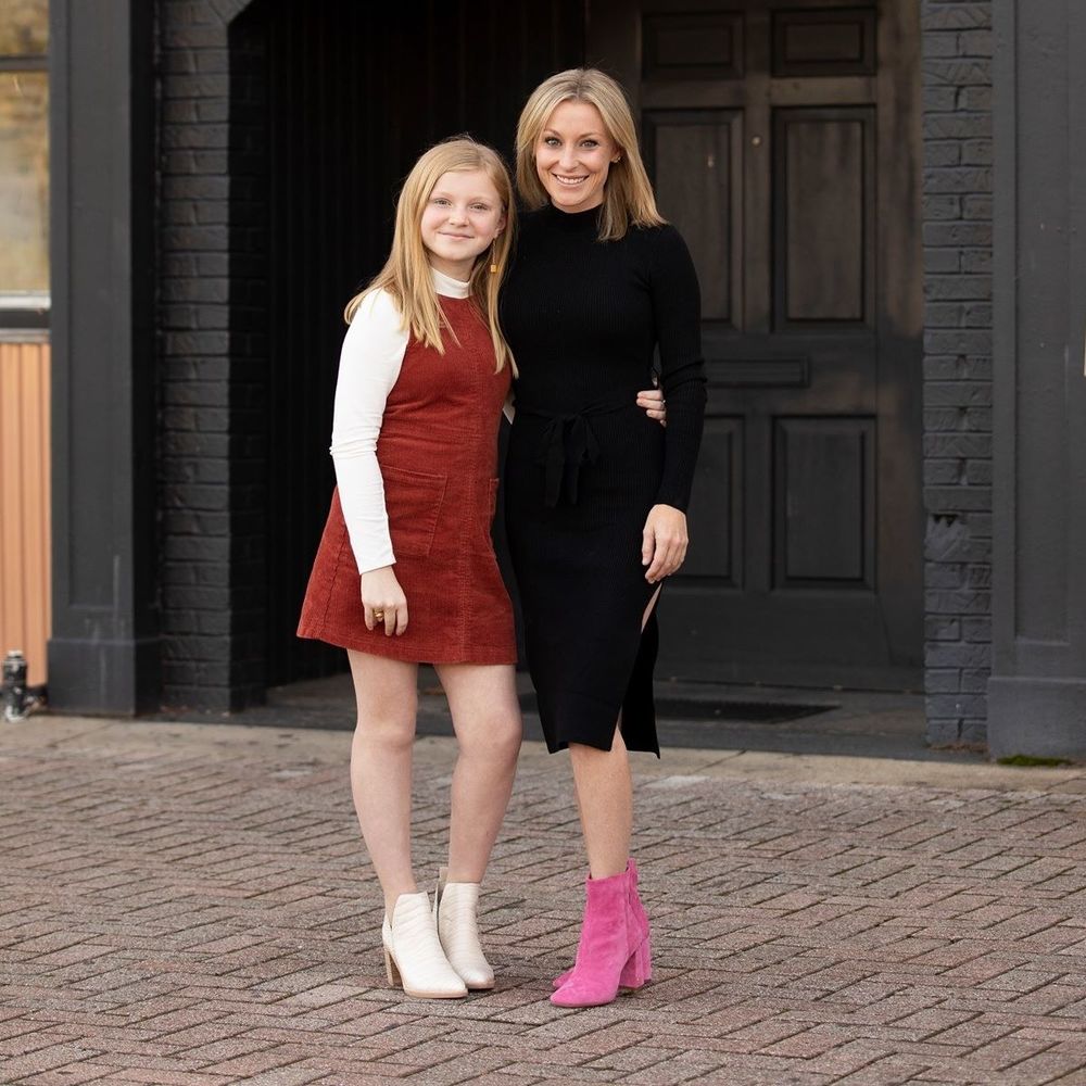 Meet your Posher, Laurie